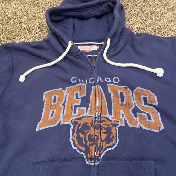 Mitchell and Ness Chicago Bears zip hoodie - Picture 2 of 8